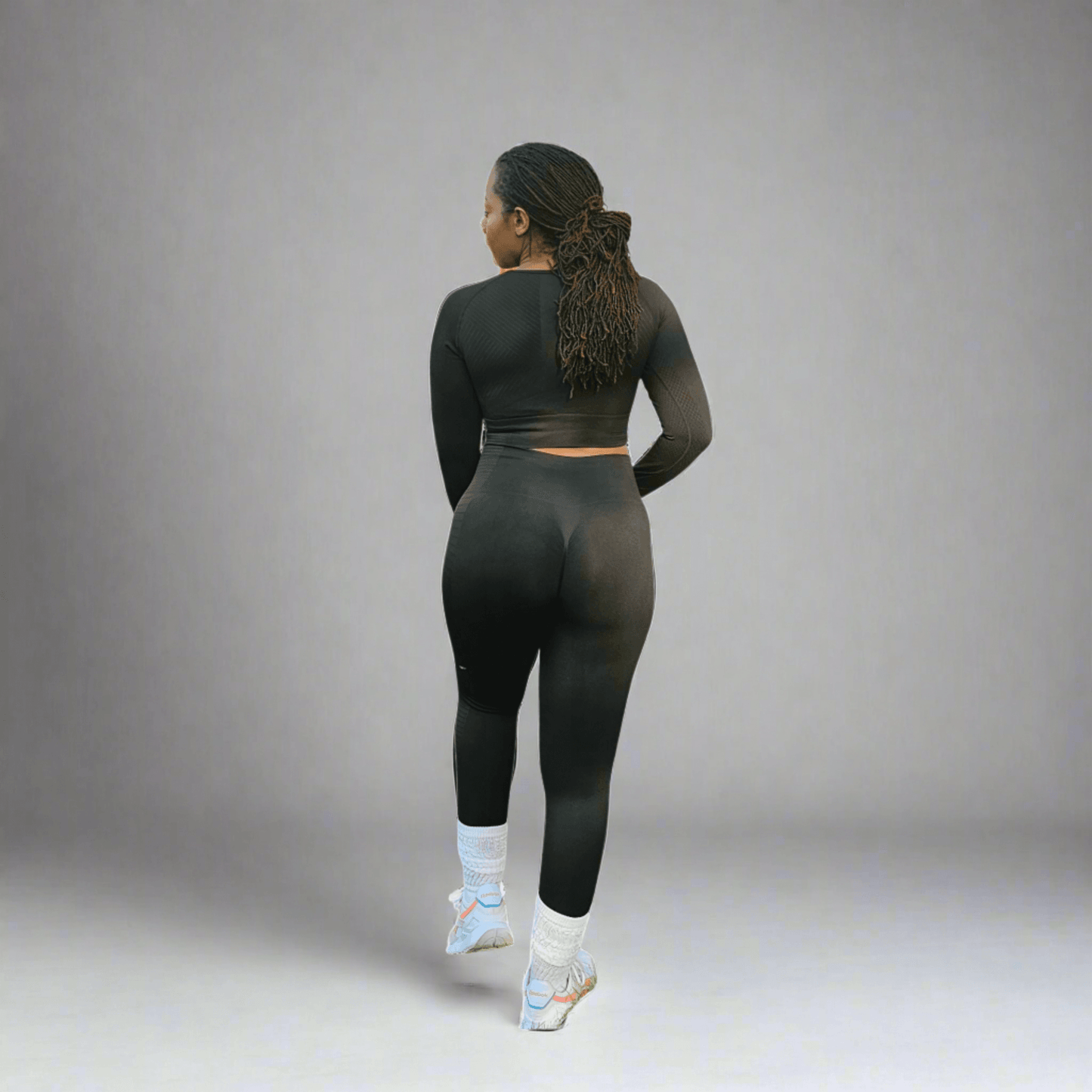 Allure Long Sleeve Active Crop Top and Legging Set-Black - Keen Athletica